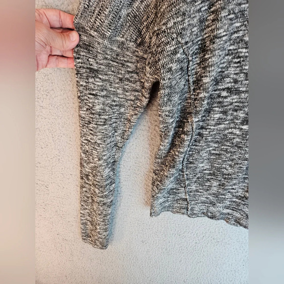 Moth Anthropologie Womens Black & Ivory Marbled Turtle Neck Sweater Sz S - Picture 8 of 16